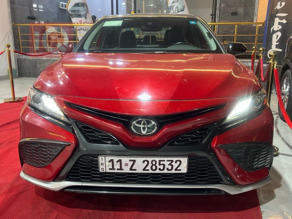 تۆیۆتا کامری